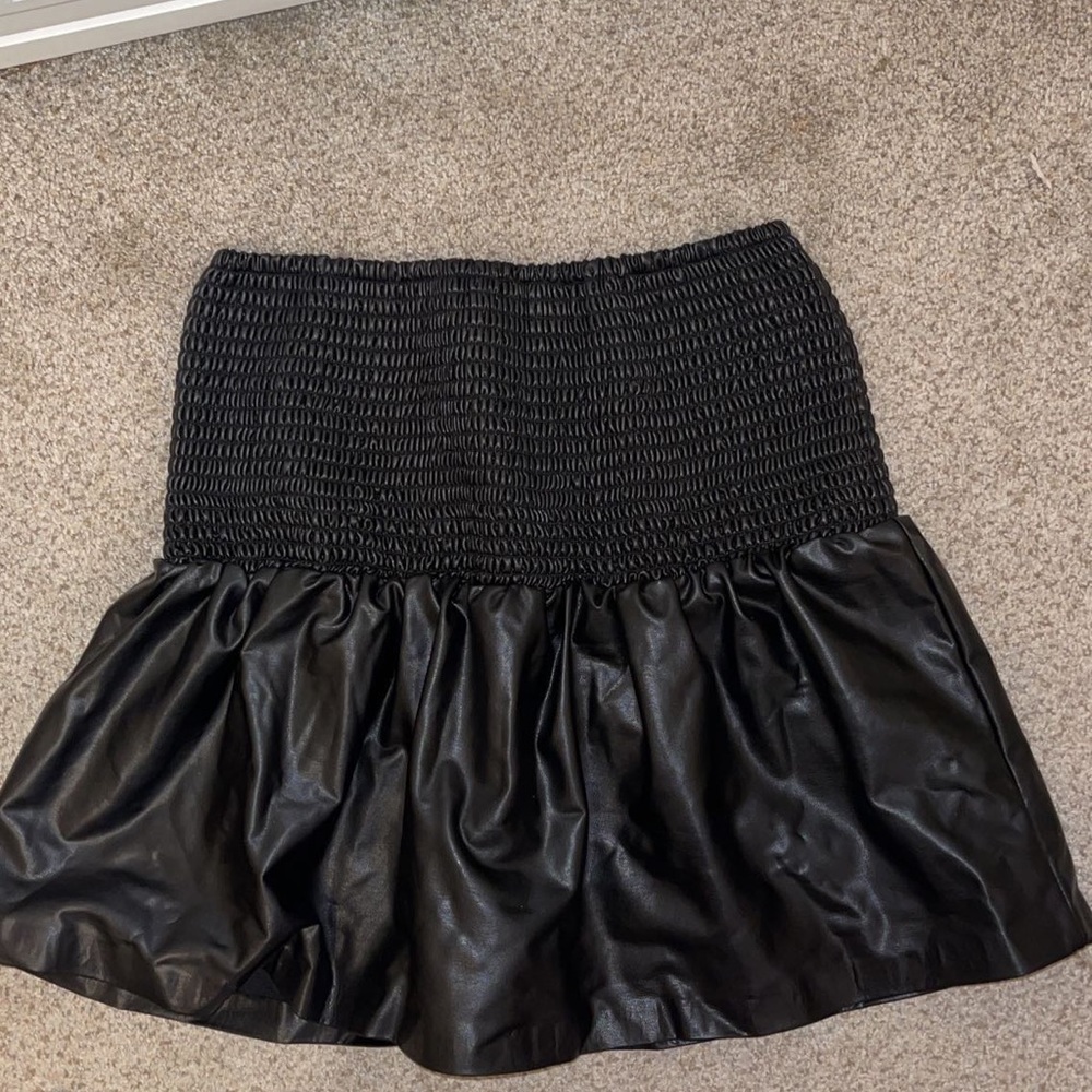boutique leather skirt size small